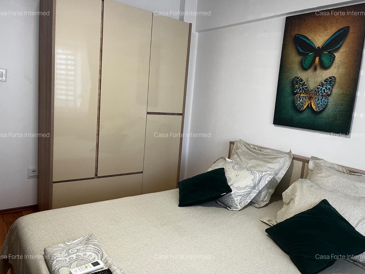 Apartament 2 camere de vânzare  Faleză Nord (vedere la mare) 160000 euro - 14