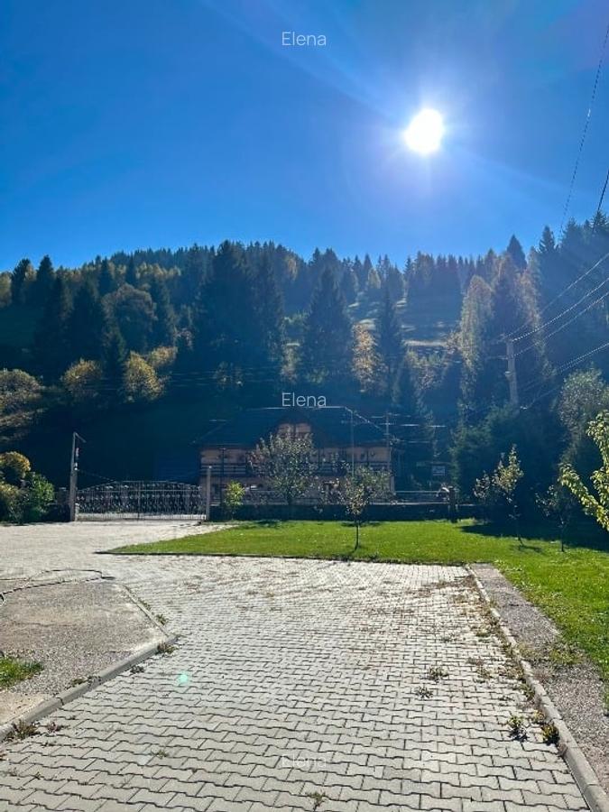 Pensiune de vanzare in Moieciu de Sus, afacere functionala la poalele muntilor B - 4 Pensiune de vanzare in Moieciu de Sus, afacere functionala la poalele muntilor B - 4