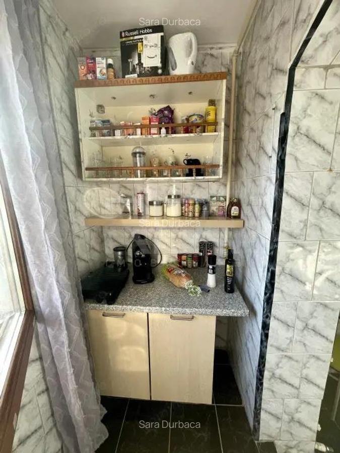 Apartament luminos 3 cam. Calea Giule?ti - 12 Apartament luminos 3 cam. Calea Giule?ti - 12