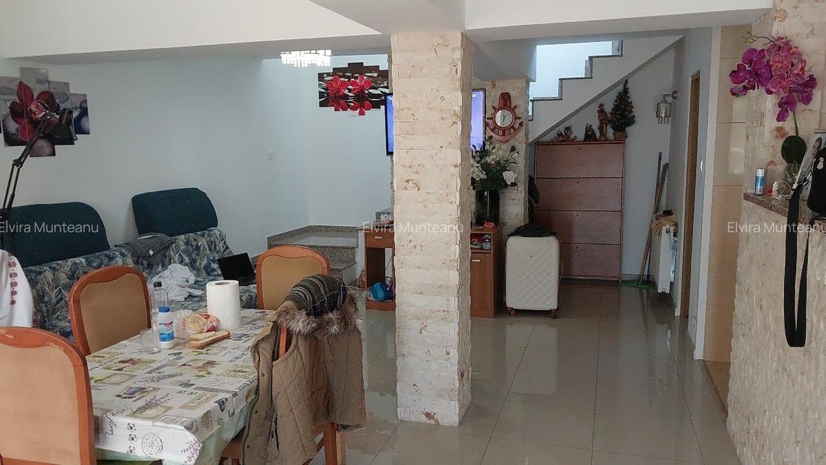 Casa de vinzare cu teren edificabil - 4