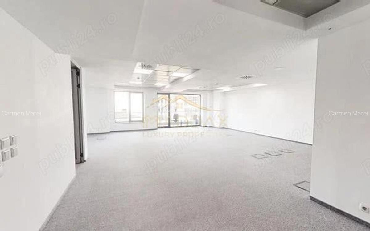 Spatiu Comercial / Birouri de inchiriat *335mp *Victoriei - 2
