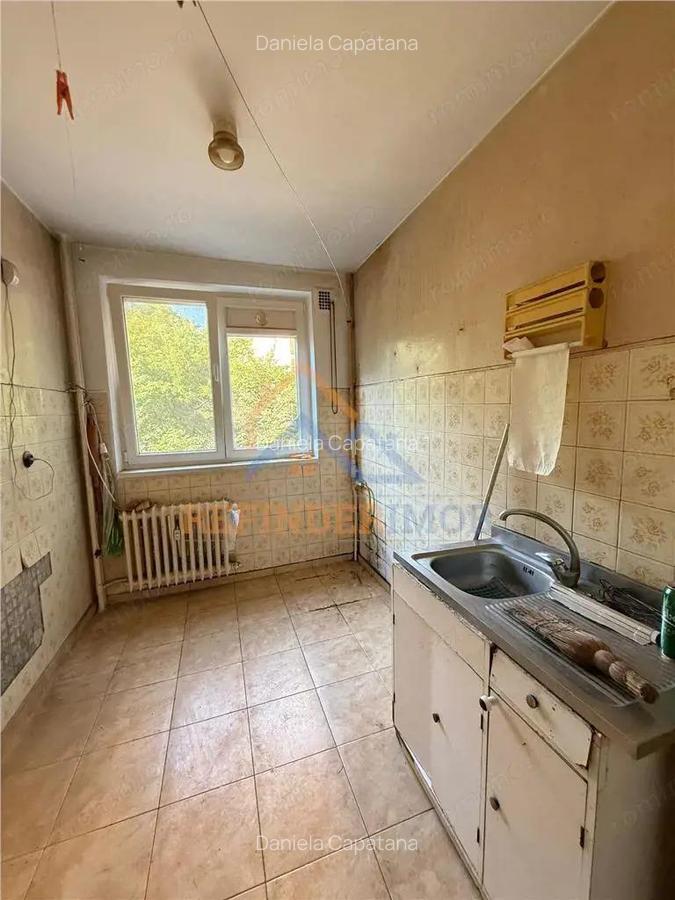 Vanzare apartamentn 3 Camere Lujerului - 9