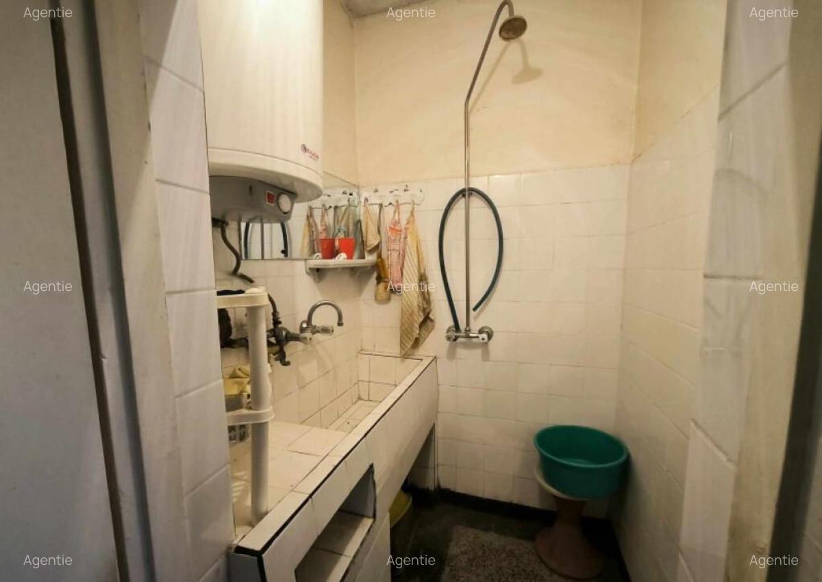 De vanzare 2 camere zona Iosefin - 4