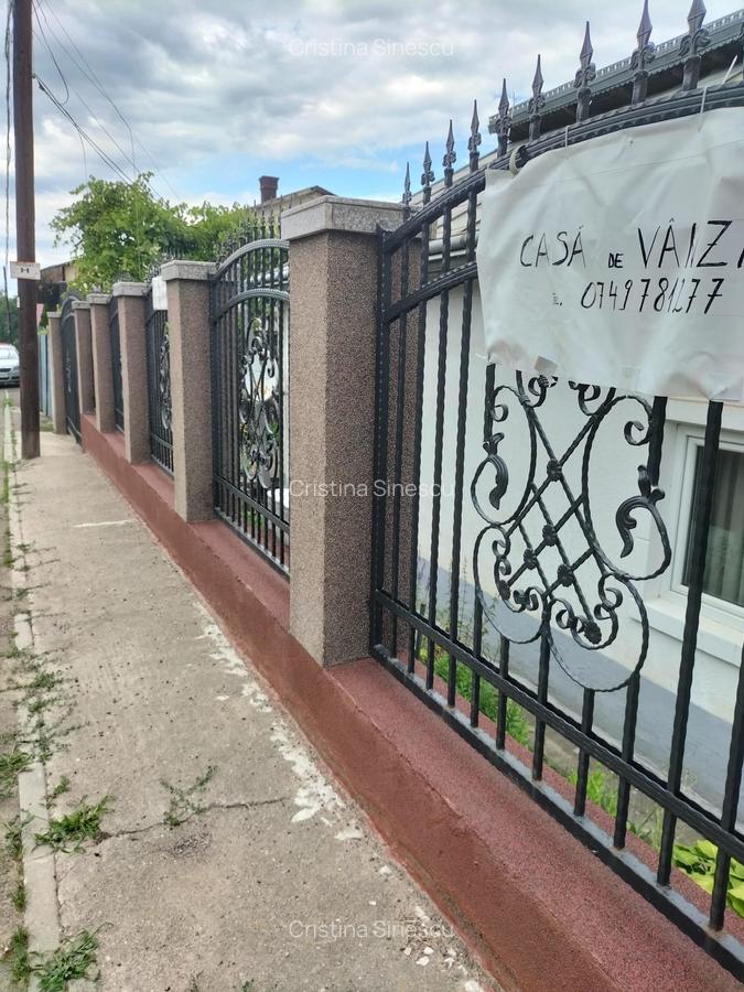 Casa de vanzare | 4 camere | Strada Cernauti | Toate utilitatile - 2