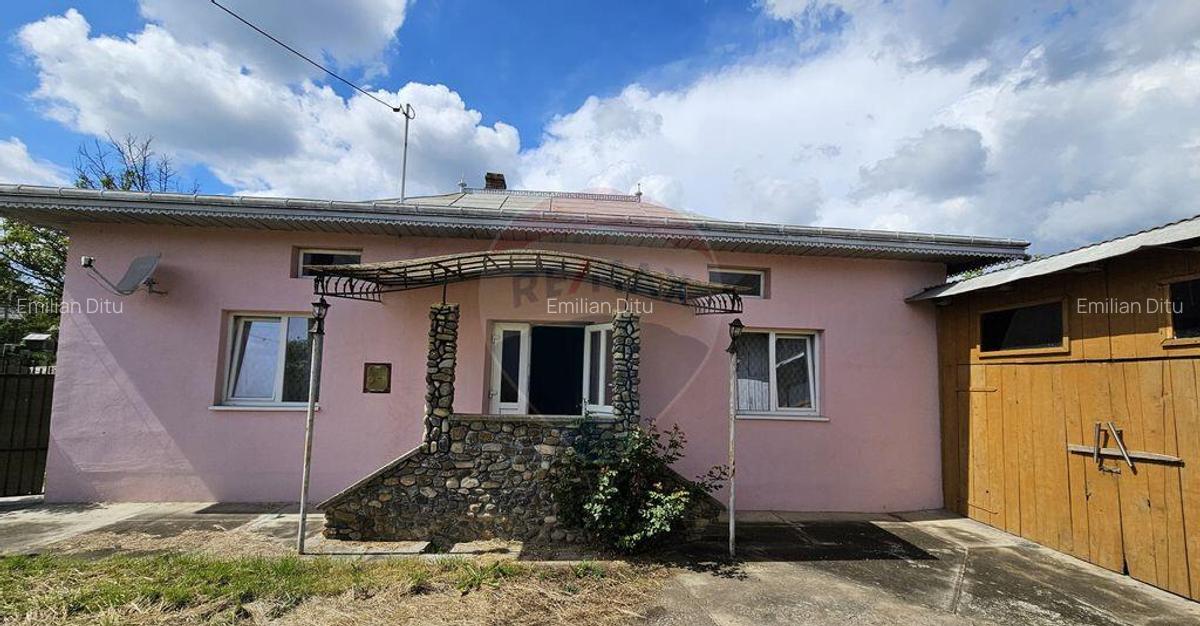 Casa cu 3 camere, teren intravilan de 1300mp in Ipote?... - 25