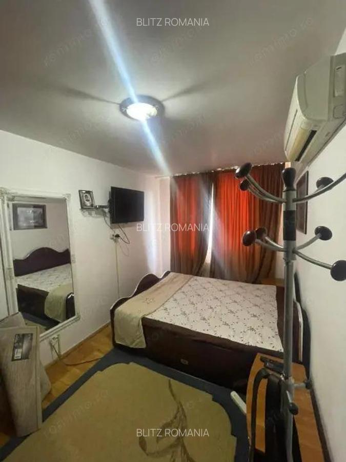 Apartament cu 3 camere, foarte spa?ios ?i bine compartimentat, avand 60 mp utili - 3