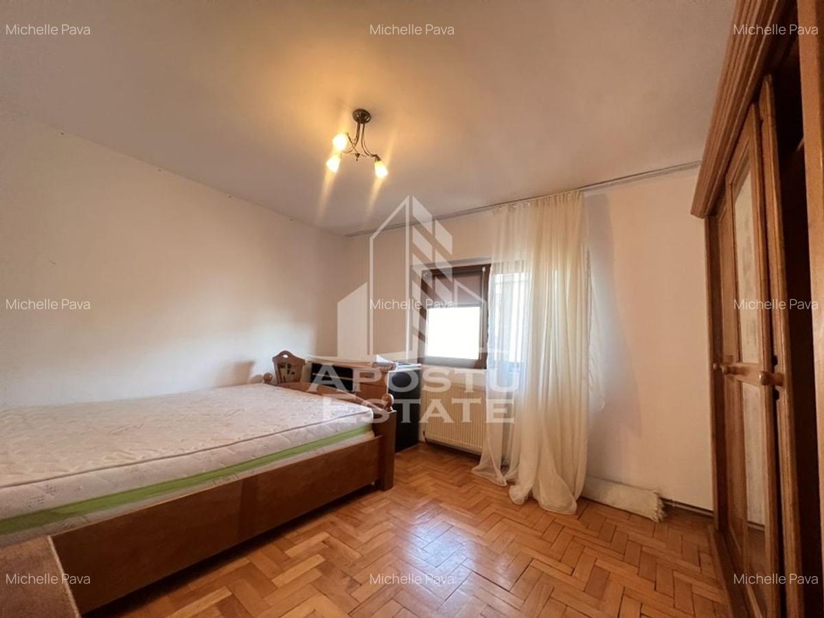 Apartament cu 3 camere, centrala proprie, zona Bucovina - 4