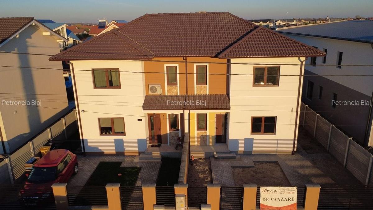 Duplex langa asfalt - LIDL - 1