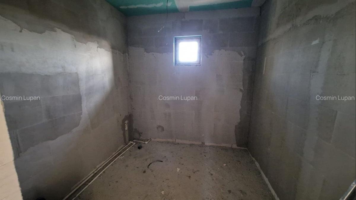 Casa de vanzare, Catalina, 3 dormitoare, 9 ari Comision 0% - 9