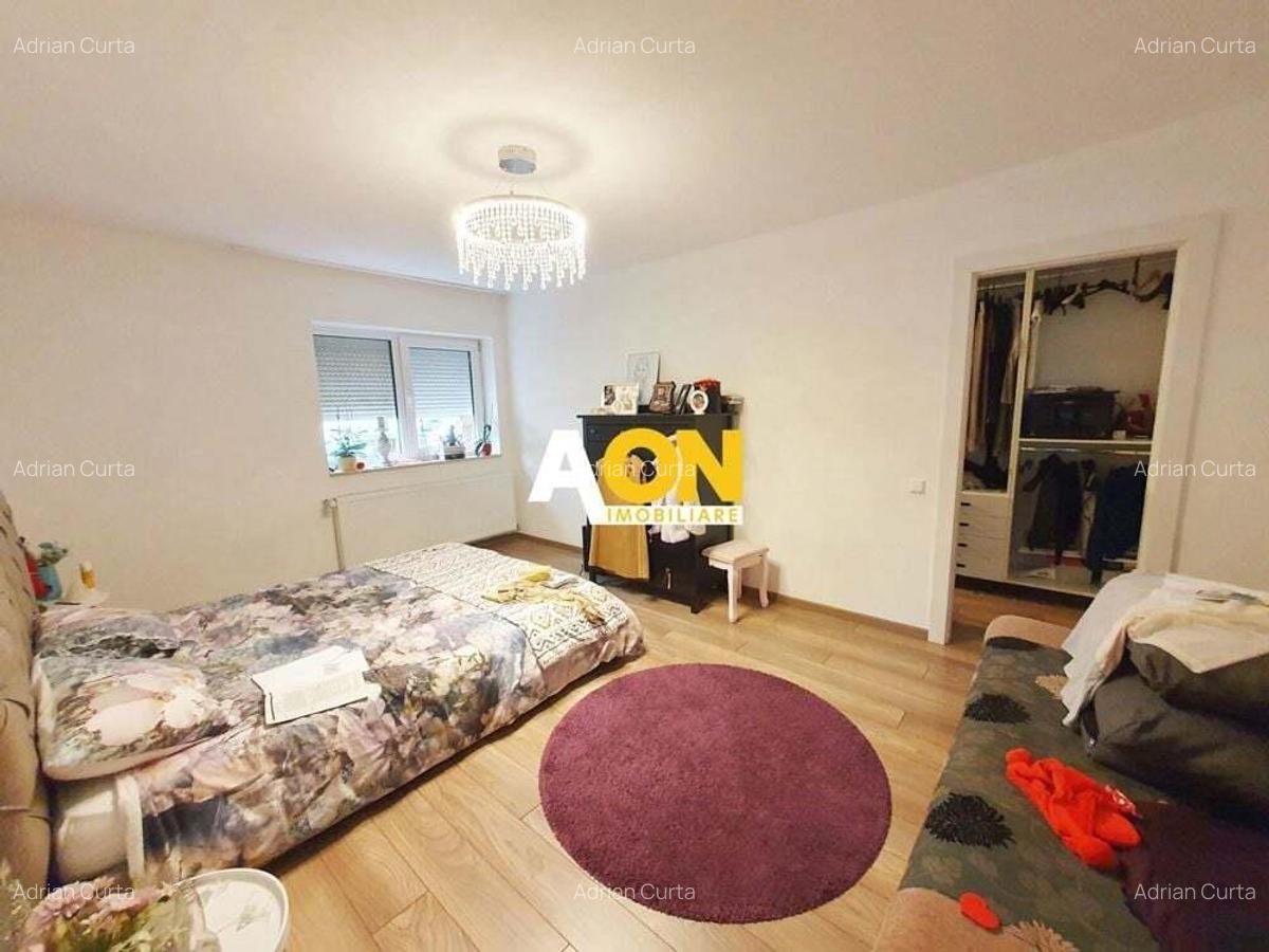 Casa pt 2 familii sau pt. clinica medicala, 8 camere, 486 mp teren - 16