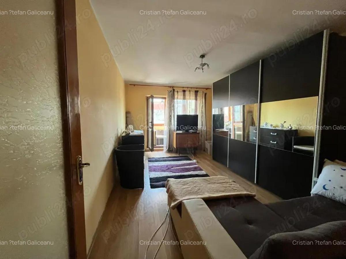 Apartament 2 camere, decomandat, Sacele - 2