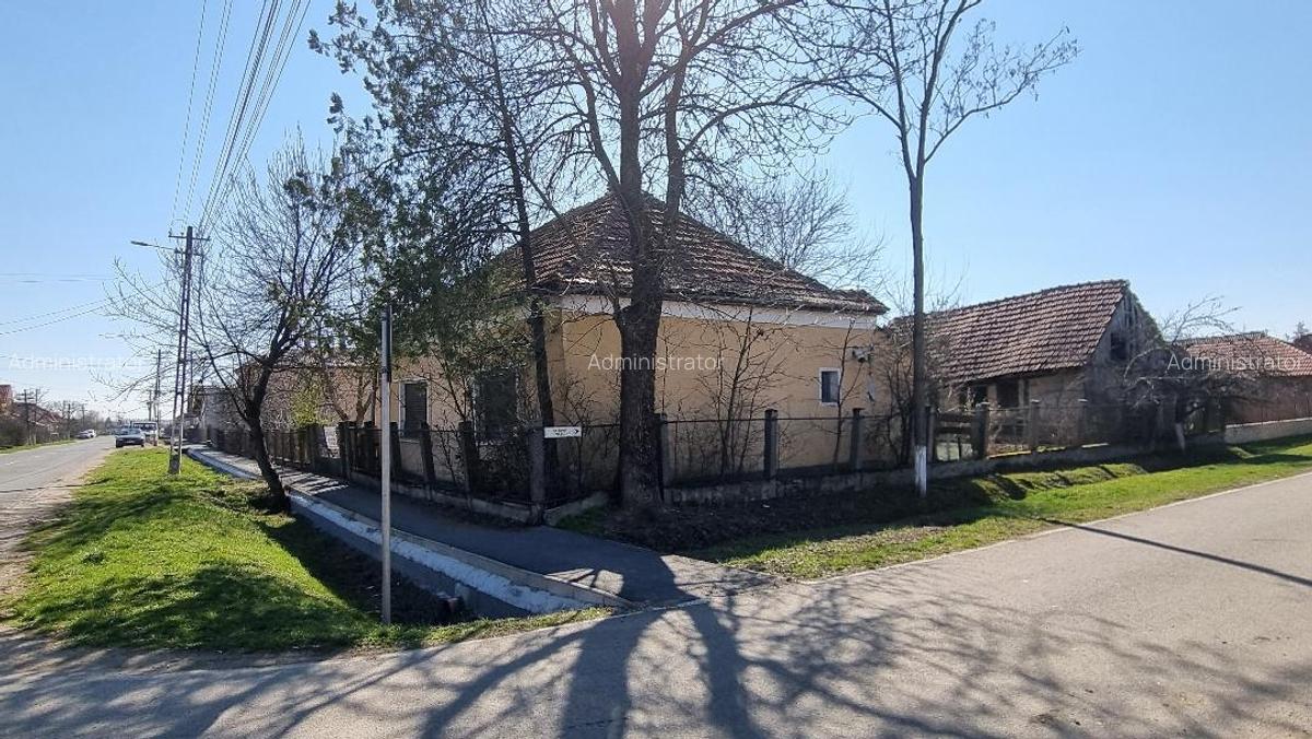 Casa veche cu teren 1440 mp in Lazuri front la 2 strazi - 5