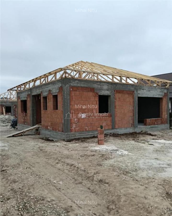 Casa individuala-3 camere-Toate utilitatile-Asfalt-STB-Mutar - 16