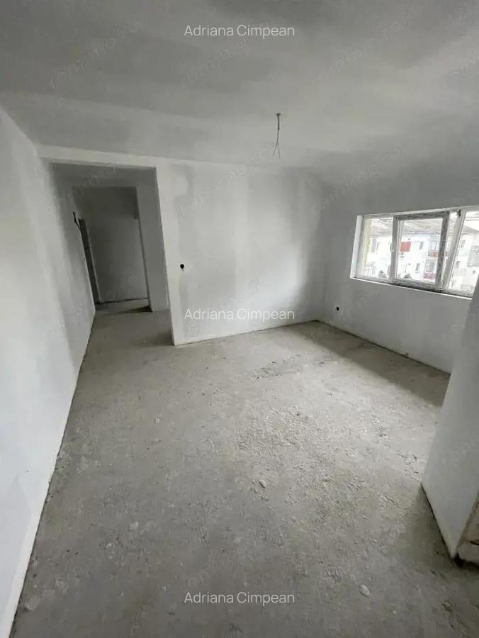 Apartament de vanzare 3 camere, 48 mp, Dealul Florilor - 6