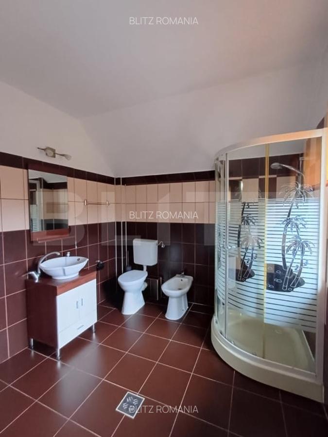 Casa cu 5 camere, 198 mp utili, 600 mp teren, in cartierul Primaverii - 13