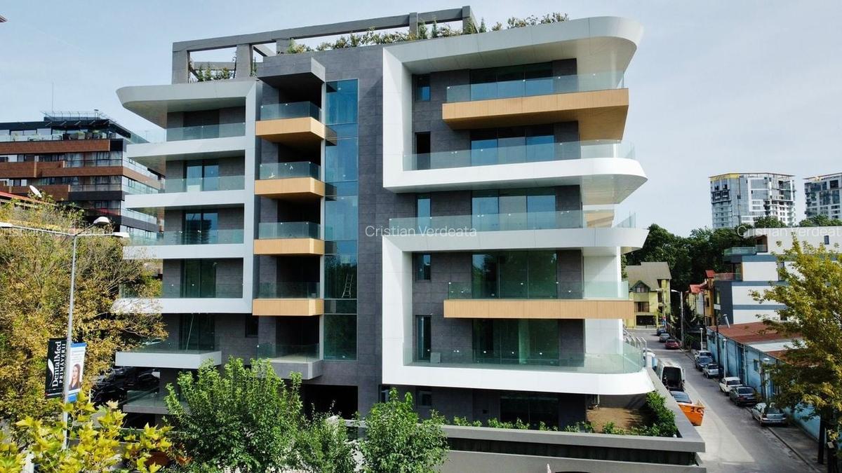 4 CAMERE || FLOREASCA - PARCUL VERDI || VEDERE LAC FLOREASCA - 15