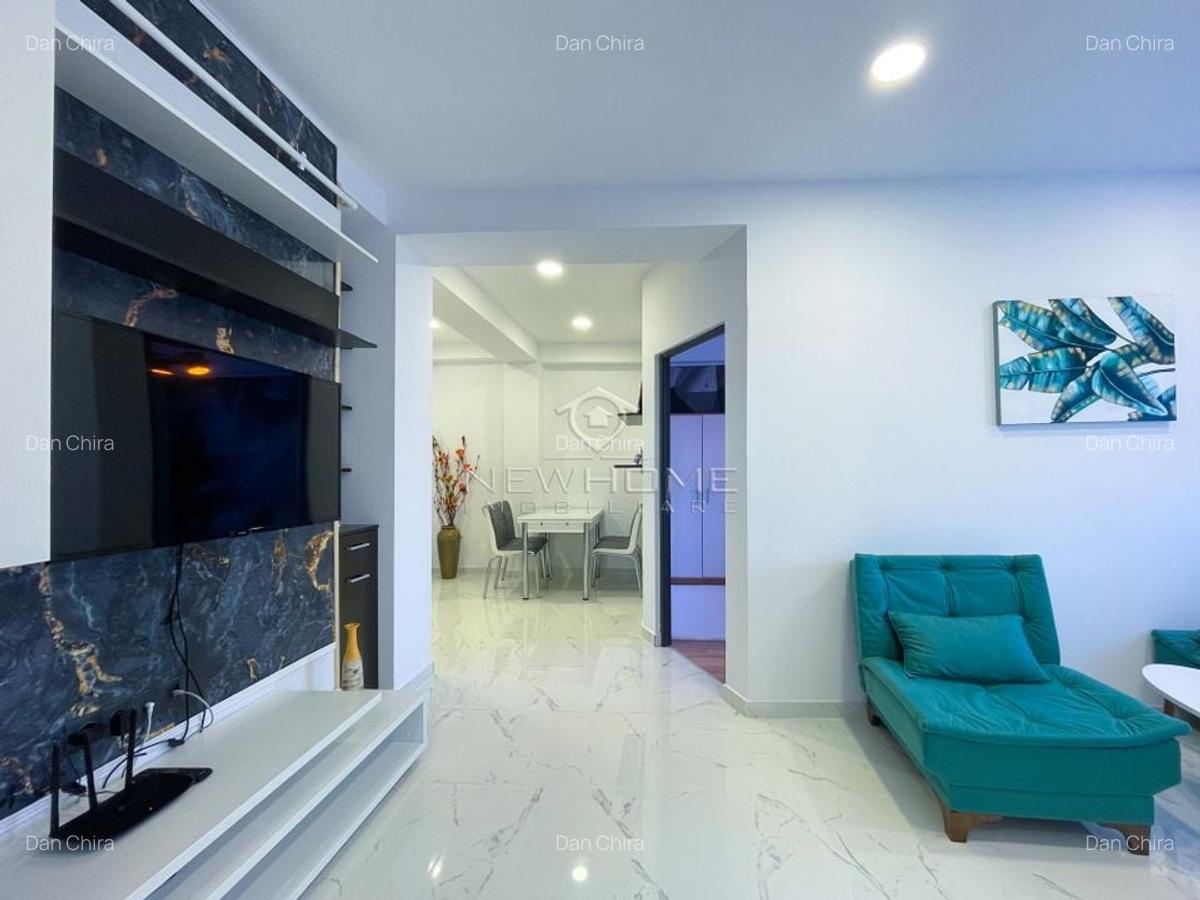 Apartament de închiriat cu 3 camere,  zona Iris - 13