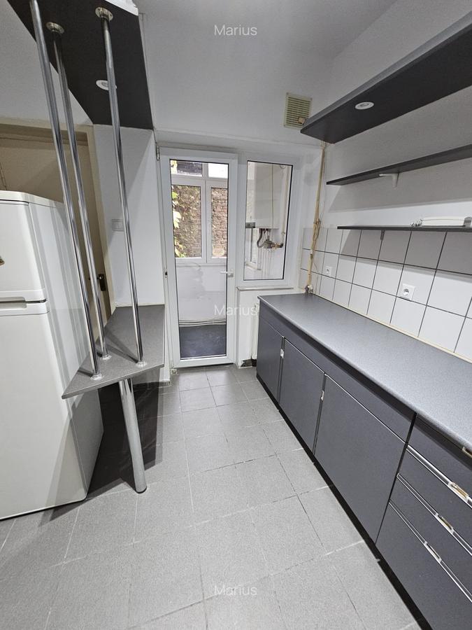 4 camere Victoriei - 8