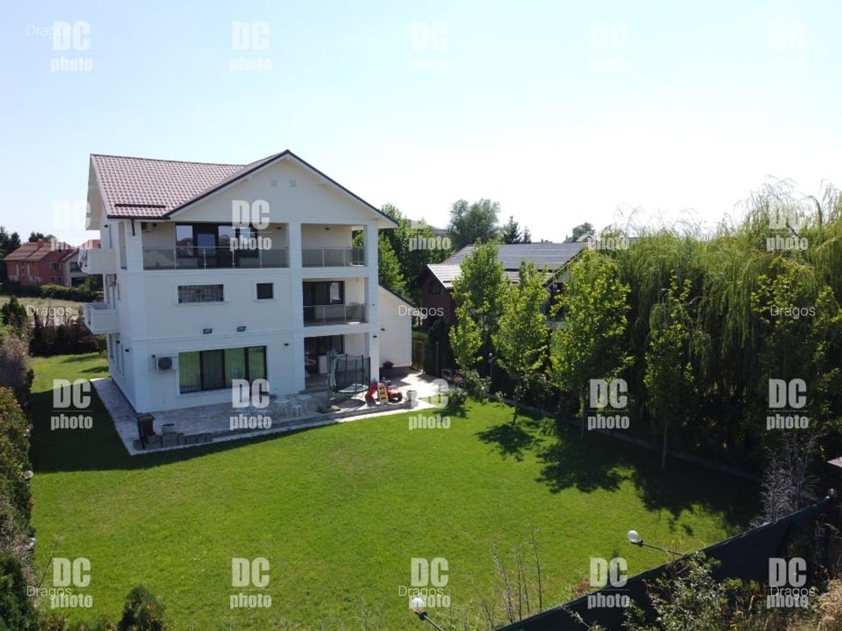 Vila 330mp • Pozitie TOP 1.000mp • Finisaje Premium • Fotovoltaice 18kW • Garaj - 4