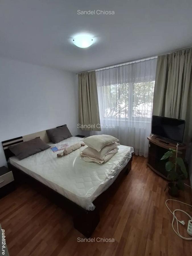 Inchiriez apartament 2 camere,decomandat,Micro 17 - 2