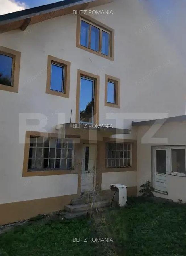 Casa spa?ioasa ideala pentru re?edin?a , casa de vacan?a sau pensiune - 11