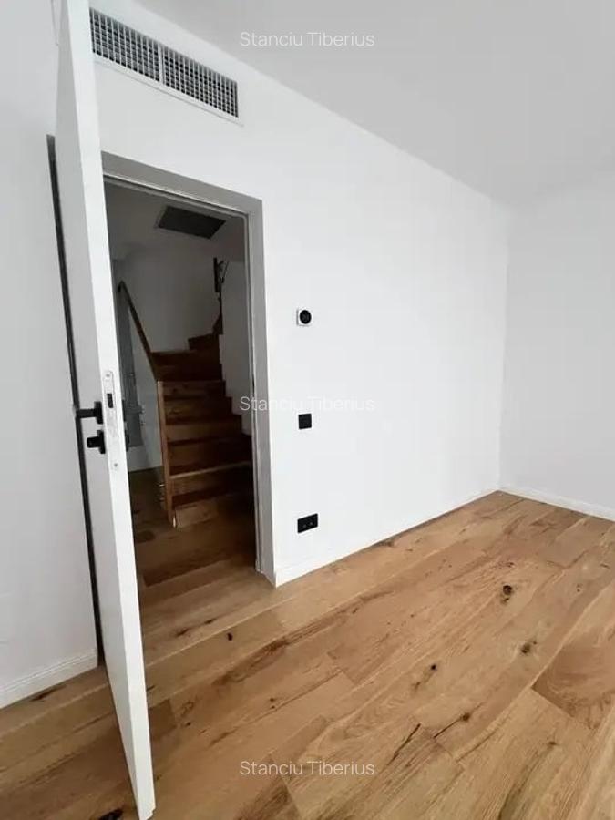 Apartament cu 3 camere decomandat în Aviației - 5