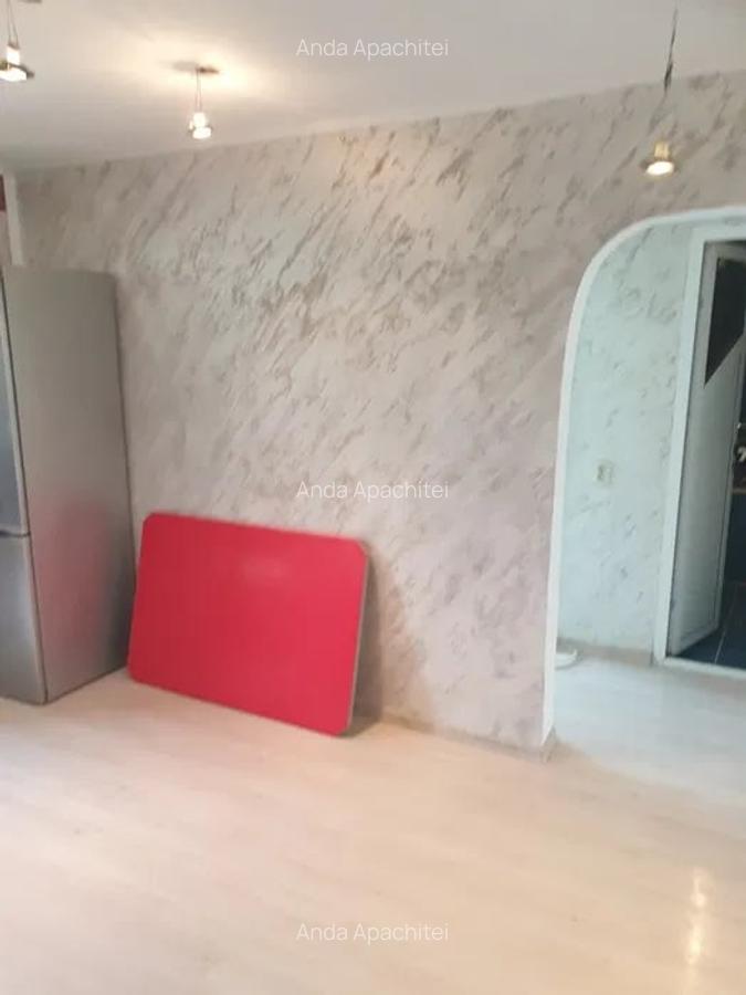 Apartament 2 camere Craiter - 2