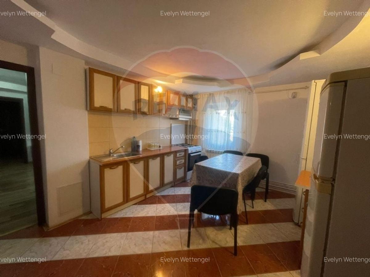 Apartament de inchiriat - 2 camere, Craiovita Noua (zona Fortuna) - 4 Apartament de inchiriat - 2 camere, Craiovita Noua (zona Fortuna) - 4