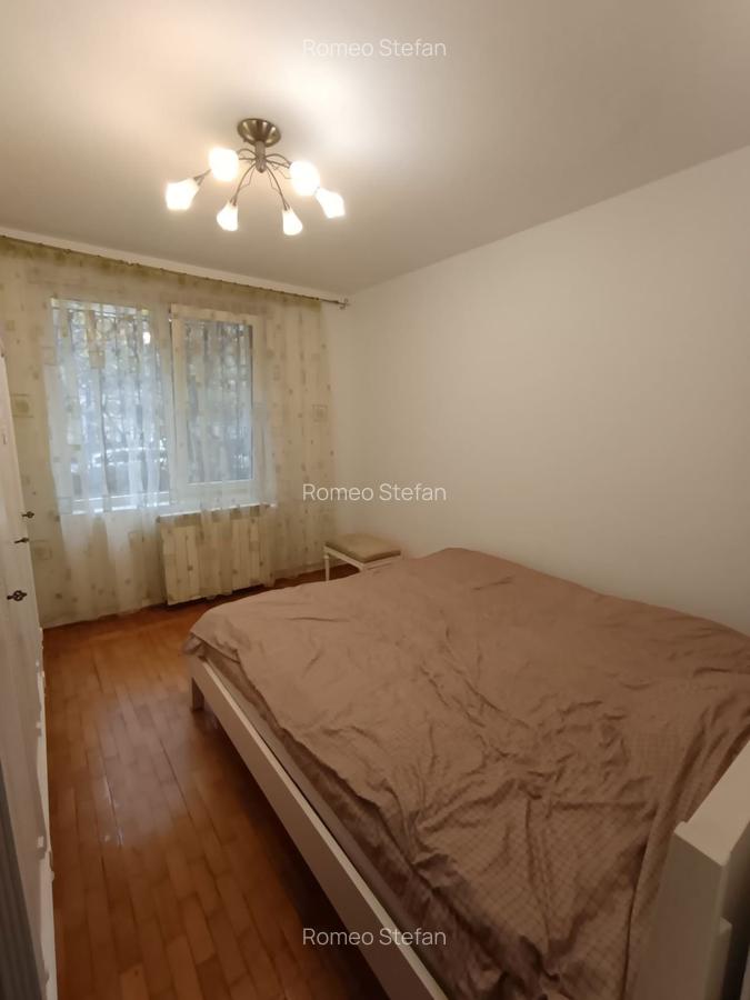 Inchiriere - Apartament 3 Camere - Teiul Doamnei - Plan Secund - 4