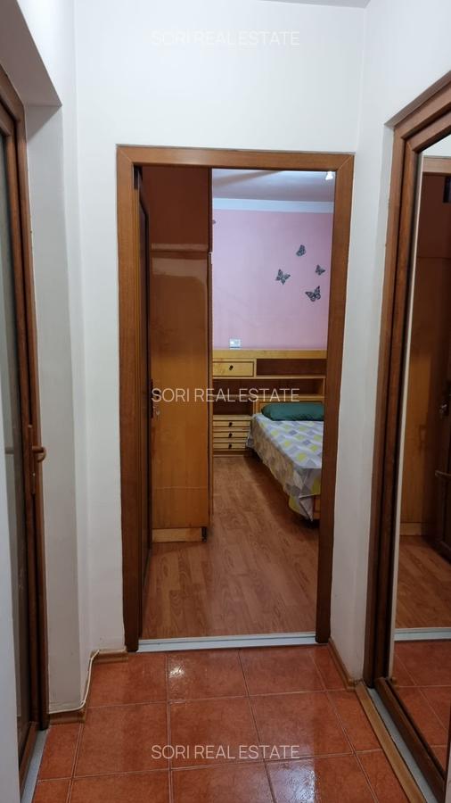 Apartament cu 2 camere circular în Florilor - 8