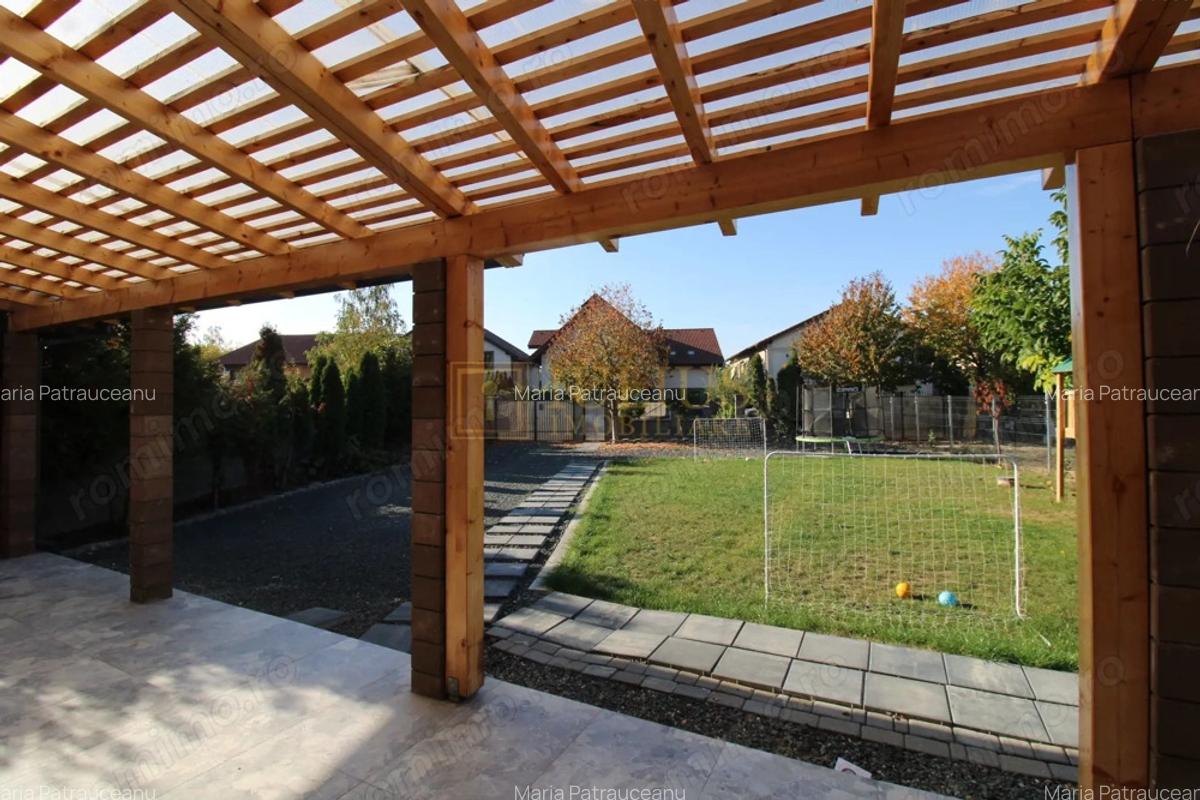 Curte, 4 apartamente, 8 camere, perfecta pt activita?i educa?ionale-Dumbravita - 29