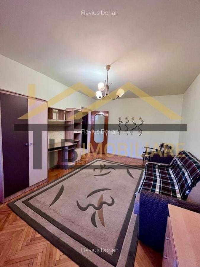 Apartament de 2 camere, decomandat, 60mp, Zona UMF - 2