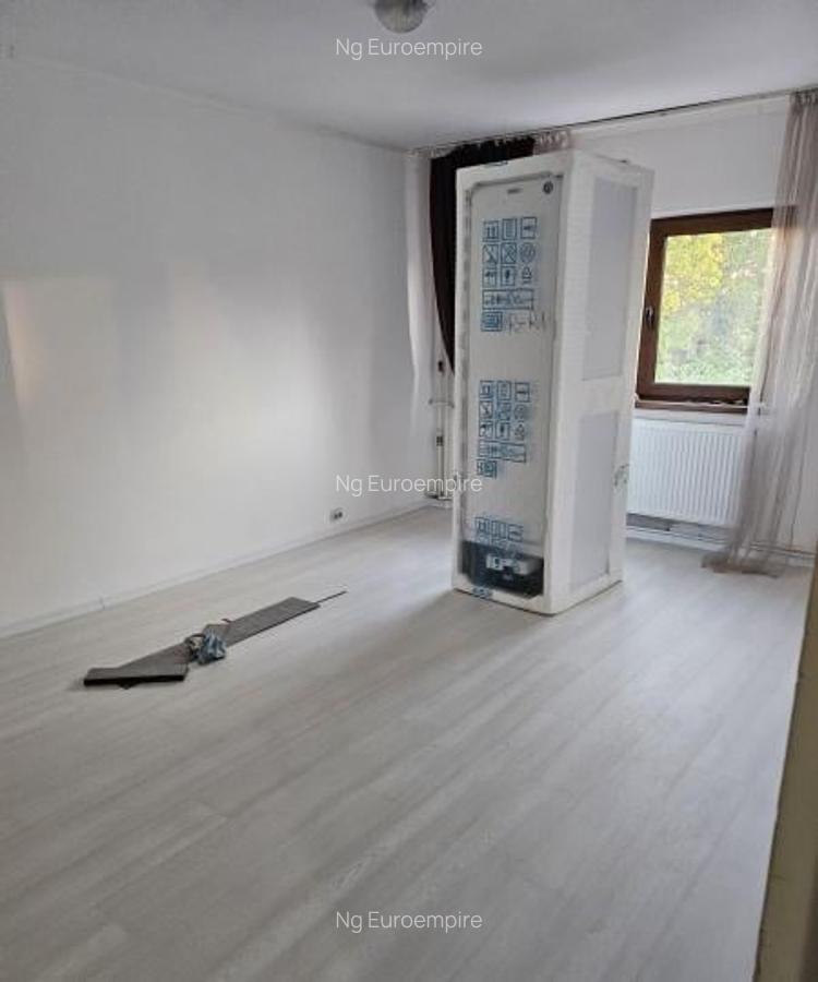 Apartament 2 camere decomandate zona Far Constanta - 2