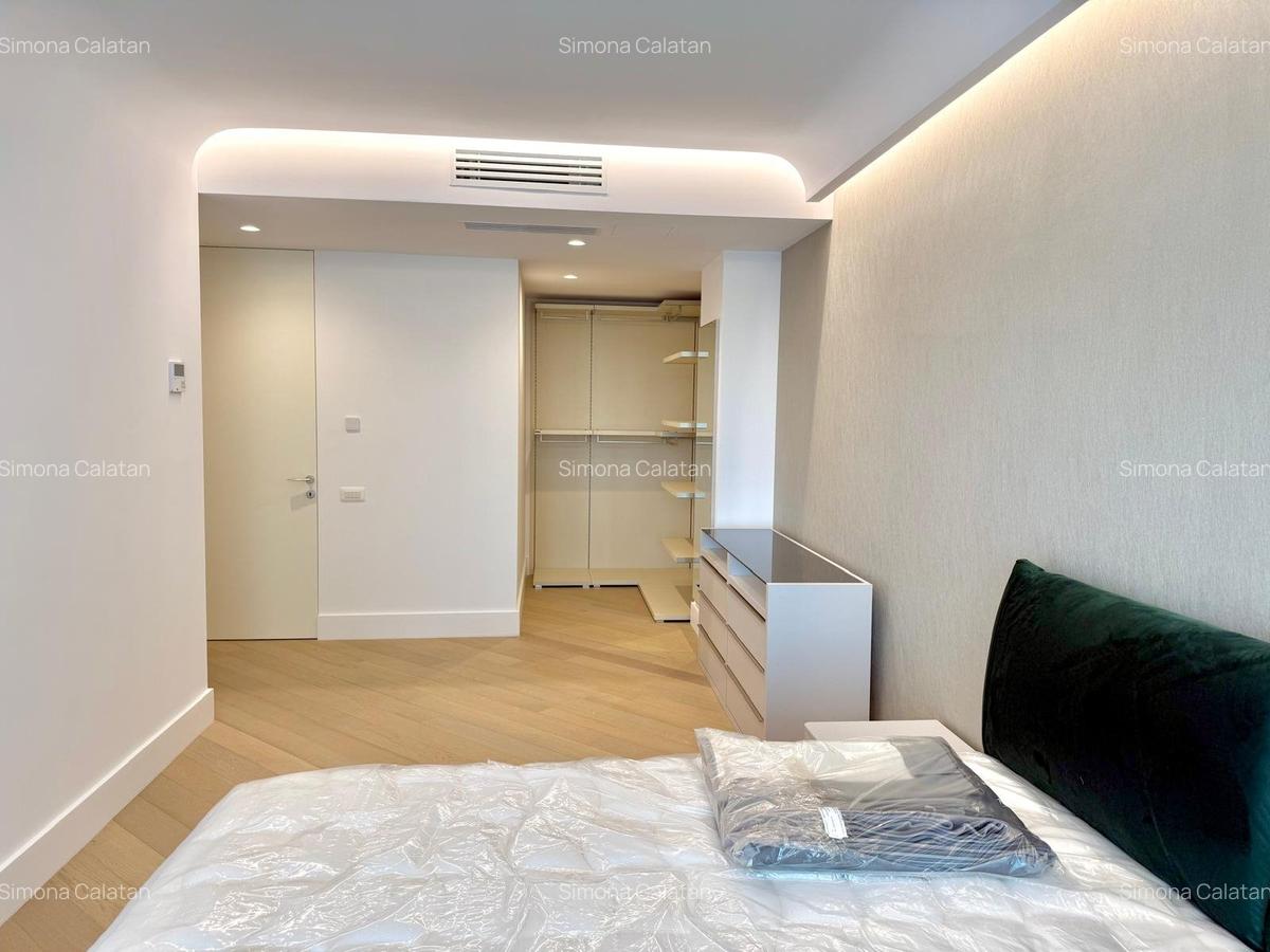Apartament 3 camere Cortina 126 -  terasa 24 m.p.- prima închiriere - 12