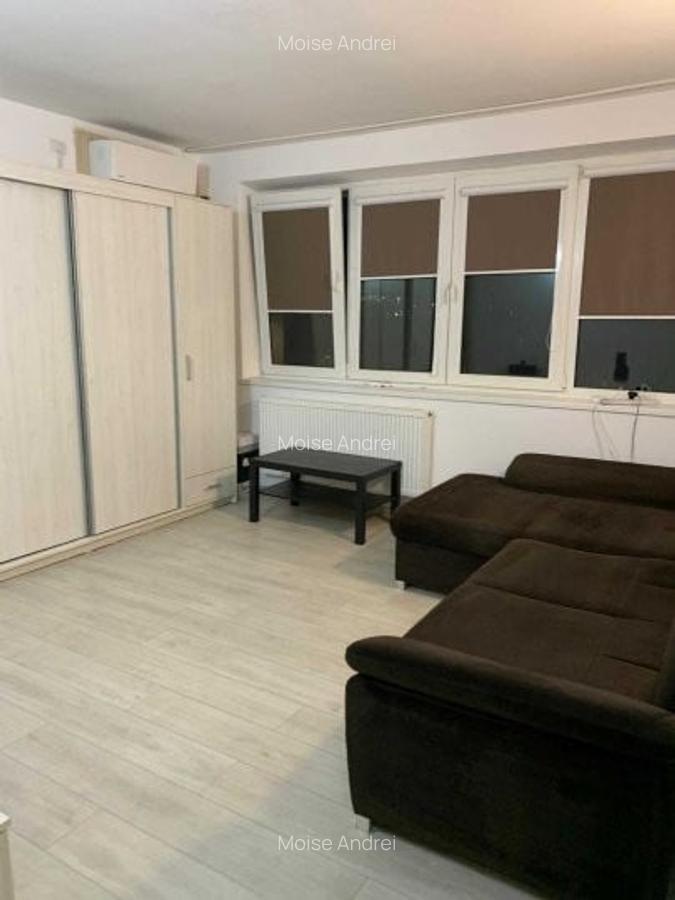 Apartament cu 3 camere semidecomandat în Grivița - 4