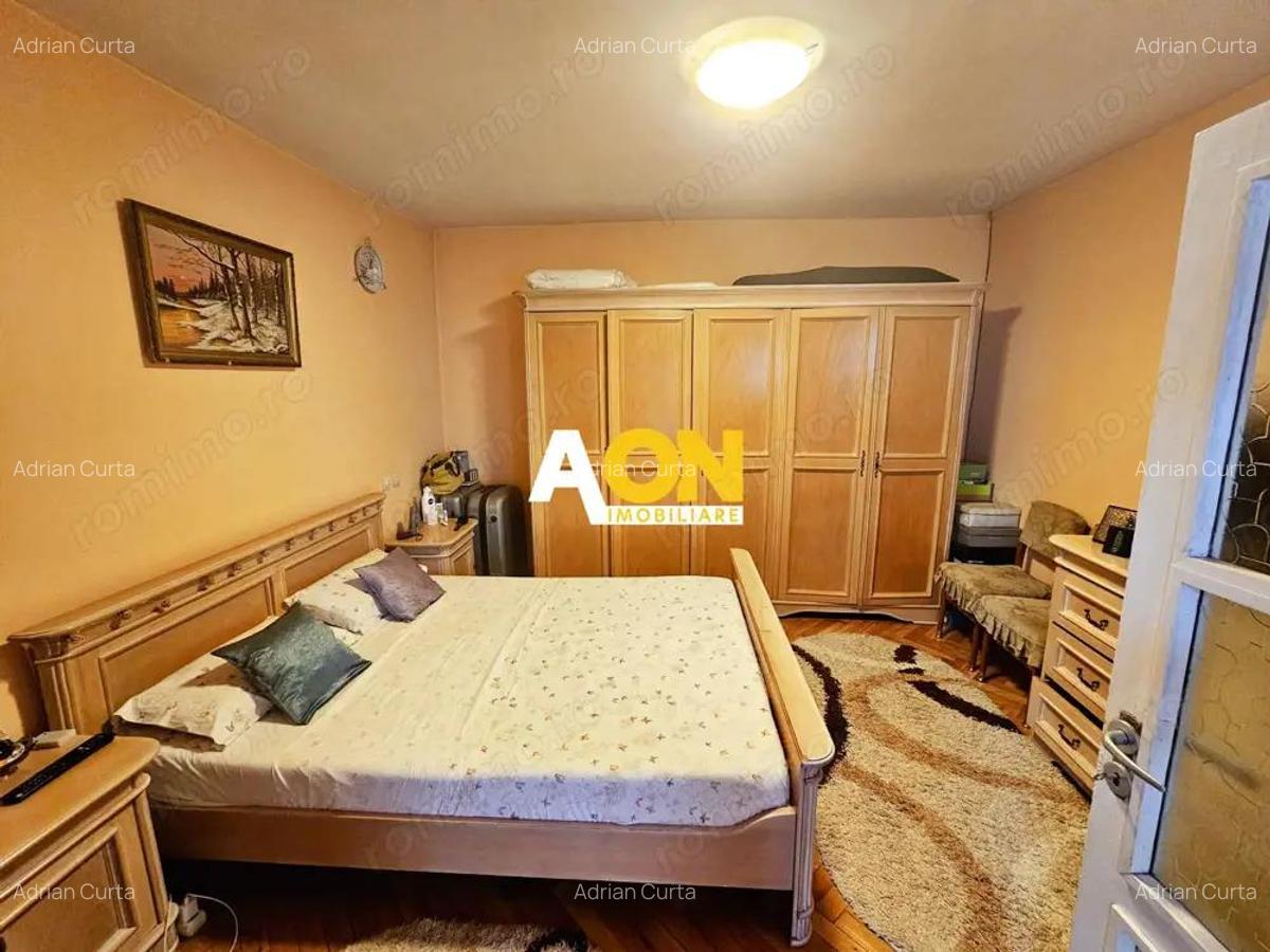 Proprietate cu poten?ial mixt locuin?a ?i spa?iu de lucru in Parto? - 11