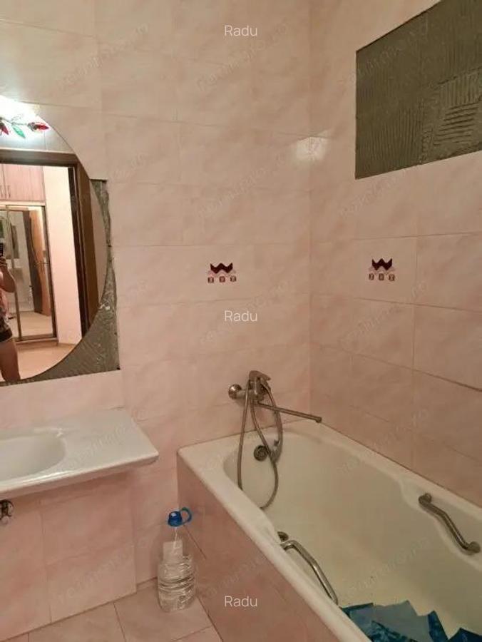 Garsoniera zona Basarab - 2