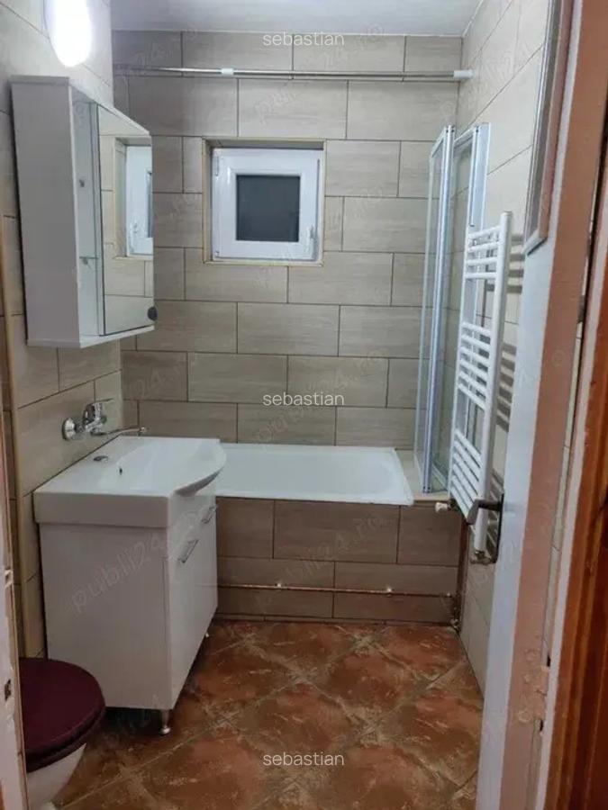 Ap nemobilat 2 cam spatios Micalaca Kaufland cu termoteca plus loc parcare ocupabil imediat - 4 Ap nemobilat 2 cam spatios Micalaca Kaufland cu termoteca plus loc parcare ocupabil imediat - 4