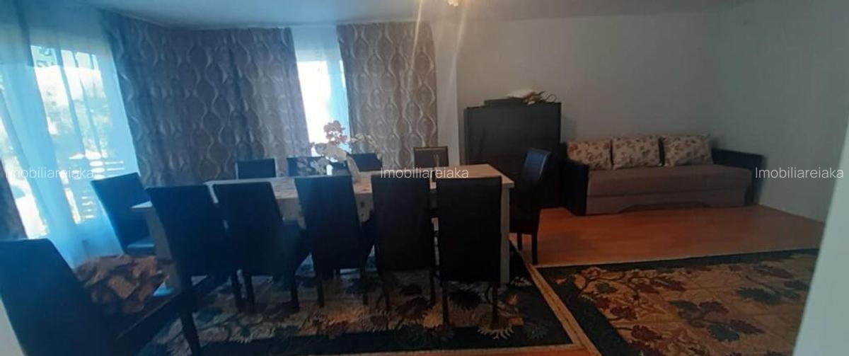 Gardani, casa cu etaj - 13