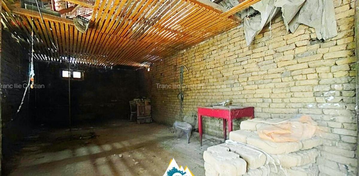 Casa spa?ioasa cu 3 camere, teren generos ?i anexe Curtici, Arad - 26