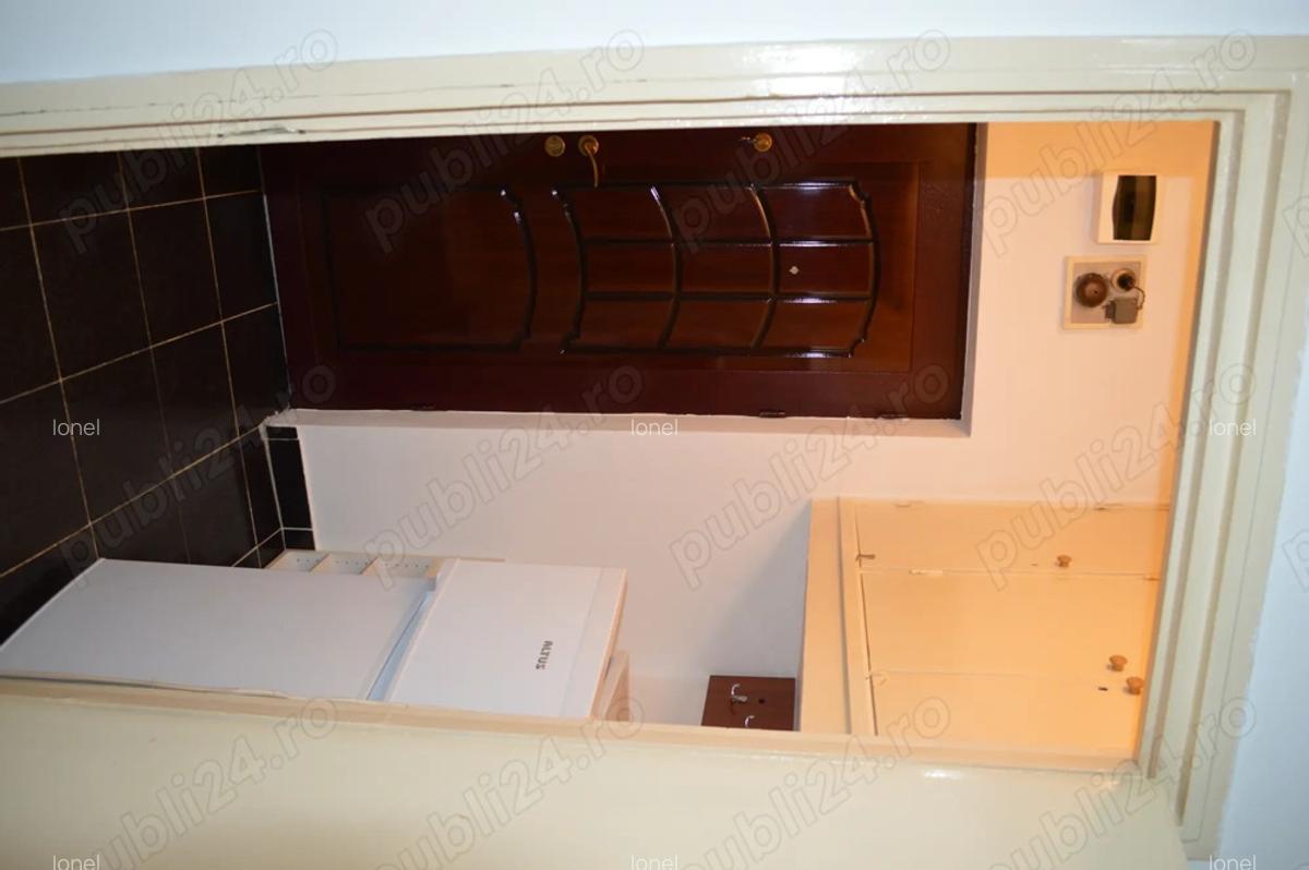 Garsoniera cu metrou la scara direct de la proprietar - 6