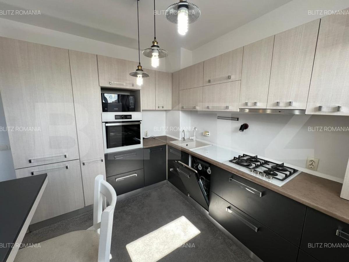 Priveliste exceptionala! Apartament 3 camere cu terasa, zona Consul - 5