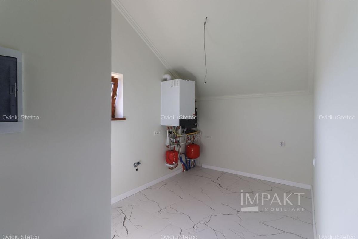 Duplex cu 8 camere in cartierul Buna-Ziua, teren 500 m2 ! - 13