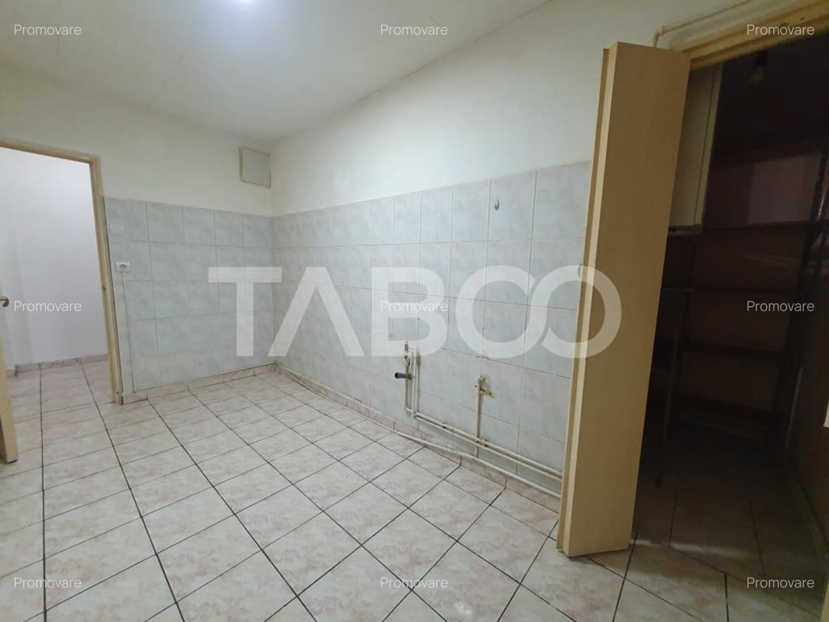 Apartament 2 camere decomandat Zona Stejarului 55 mp utili - 6