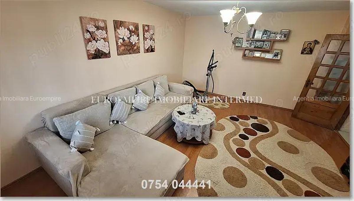 Apartament de vanzare in Constanta, Km 4 5 - 2 camere, 63 mp - 4