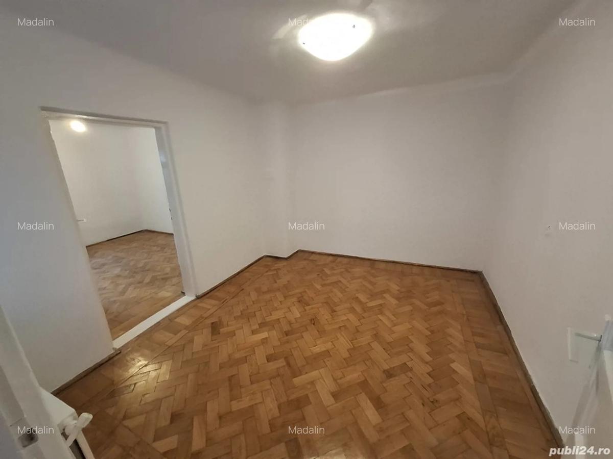 Vand casa langa B-dul Laminorului - 5