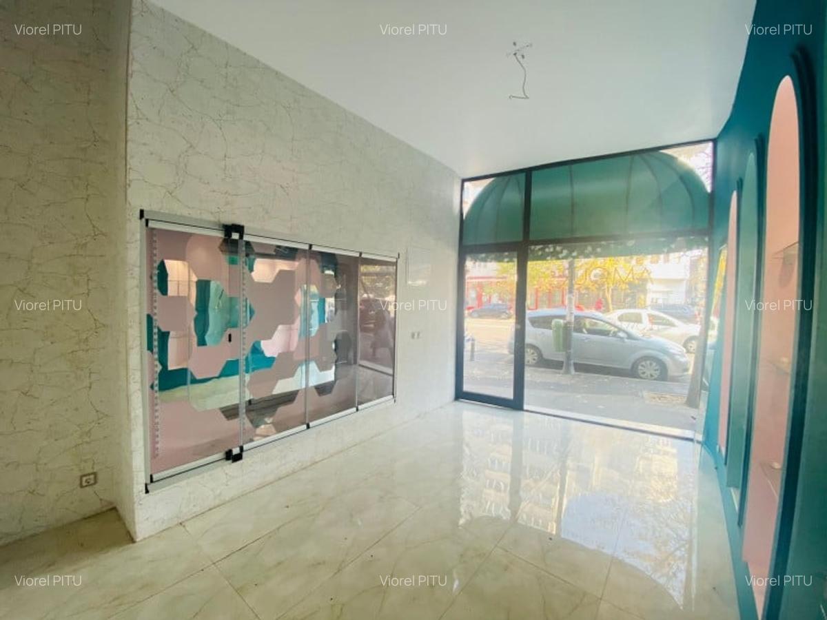 DOROBANTI SPATIU COMERCIAL - 1