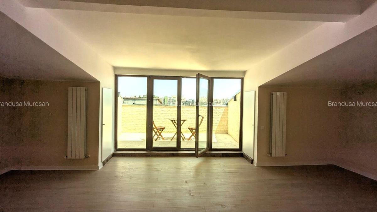 APARTAMENT CU VEDERE PANORAMICA PE STRADA TOAMNEI - 14