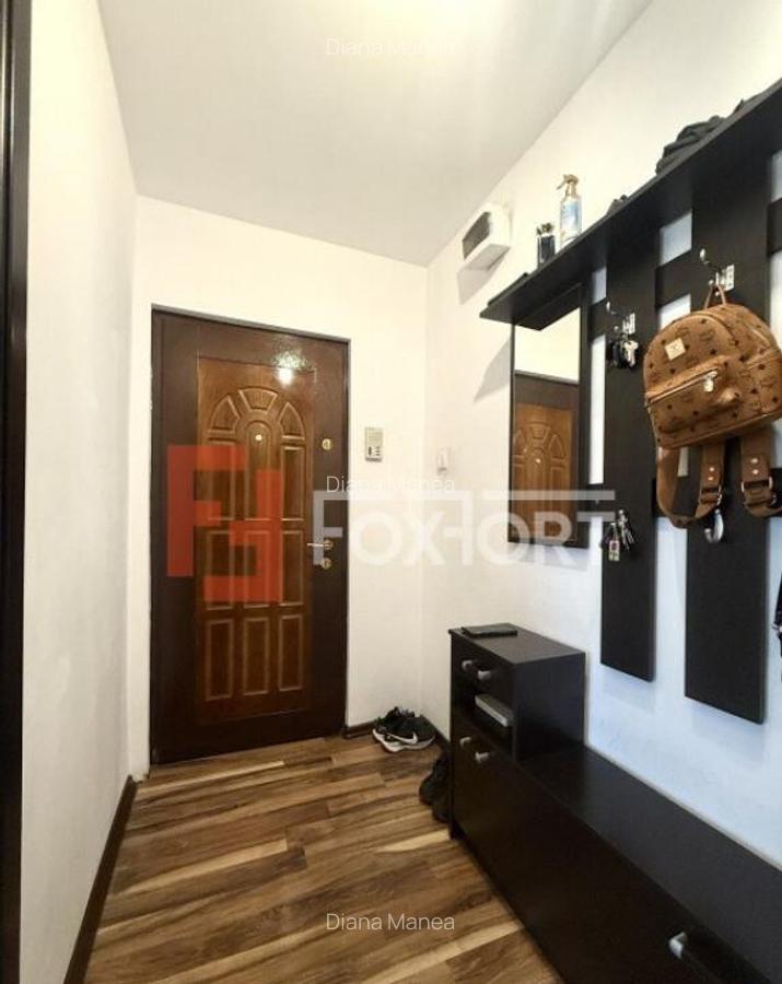 Apartament cu 3 camere, 2 bai, decomandat, 67 mp utili, in z - 10
