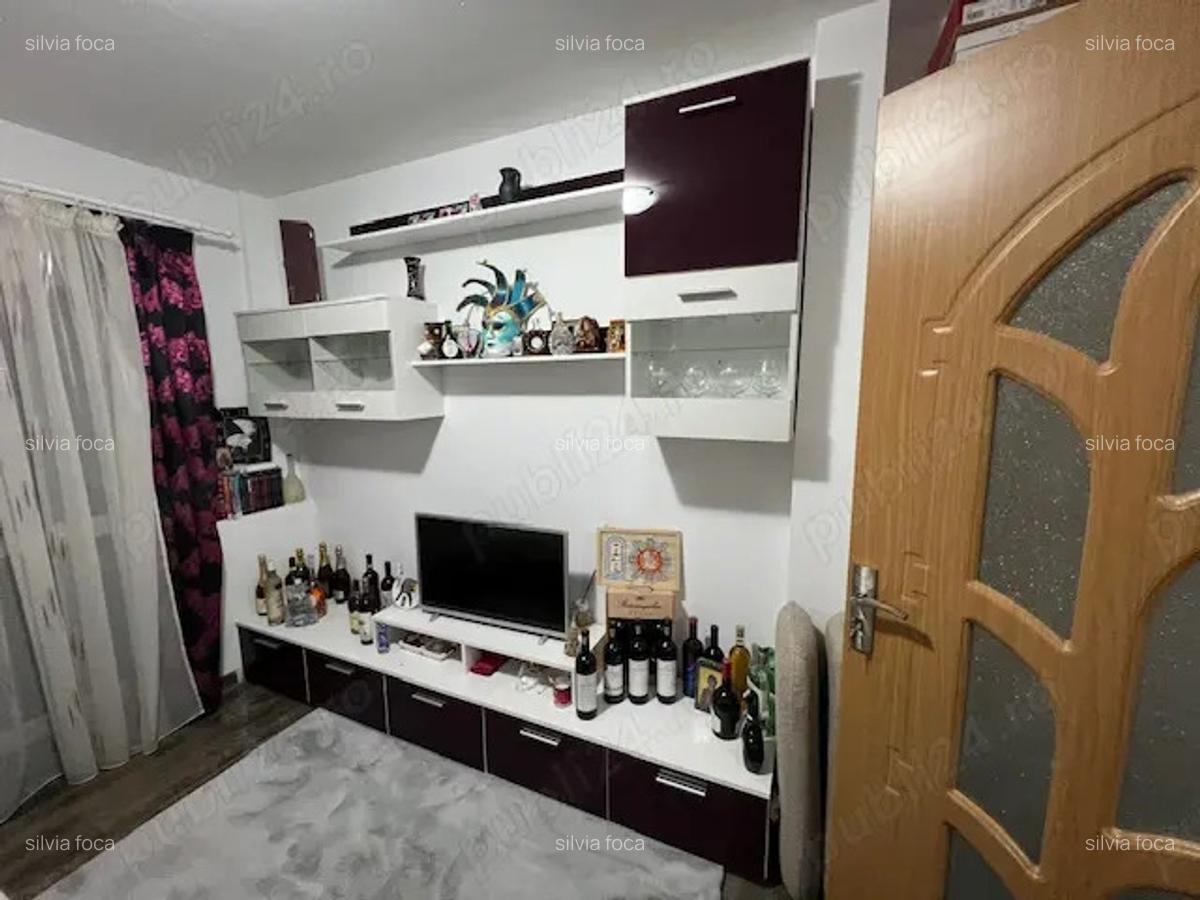 Vand apartament 2 camere - 3